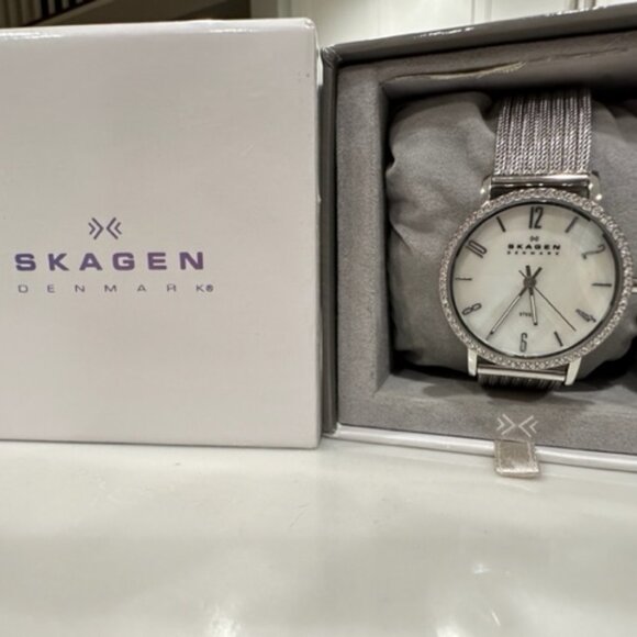 Skagen Swarovski and Mother of Pearl Women's Watch - Picture 1 of 11